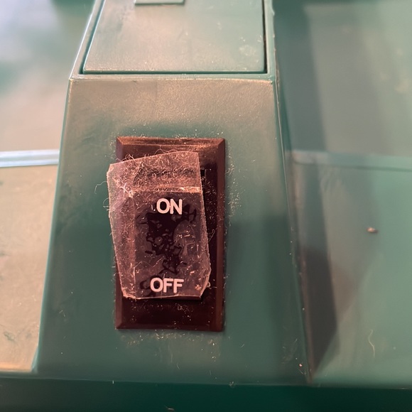 Bissell little green clean machine model 1653 compact portable cleaner shampooer - Picture 9 of 11